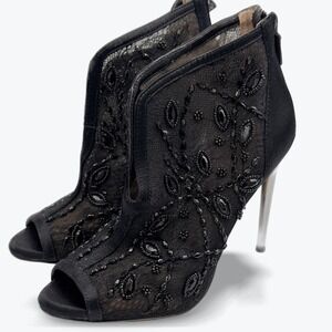 VERO CUOIO Peep Toe Ankle Booties Chrome Stiletto Coquette Lace Beaded Heels 7M